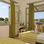 Aparthotel Rosa Troulos