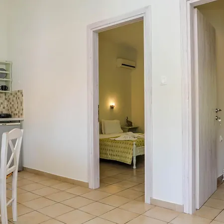 Rosa 4* Трулос