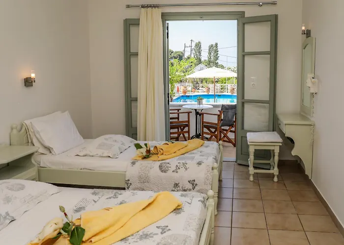 Apartahotel Rosa Troulos