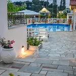 Rosa Aparthotel Troulos
