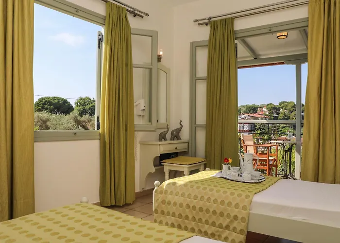 Aparthotel Rosa Troulos